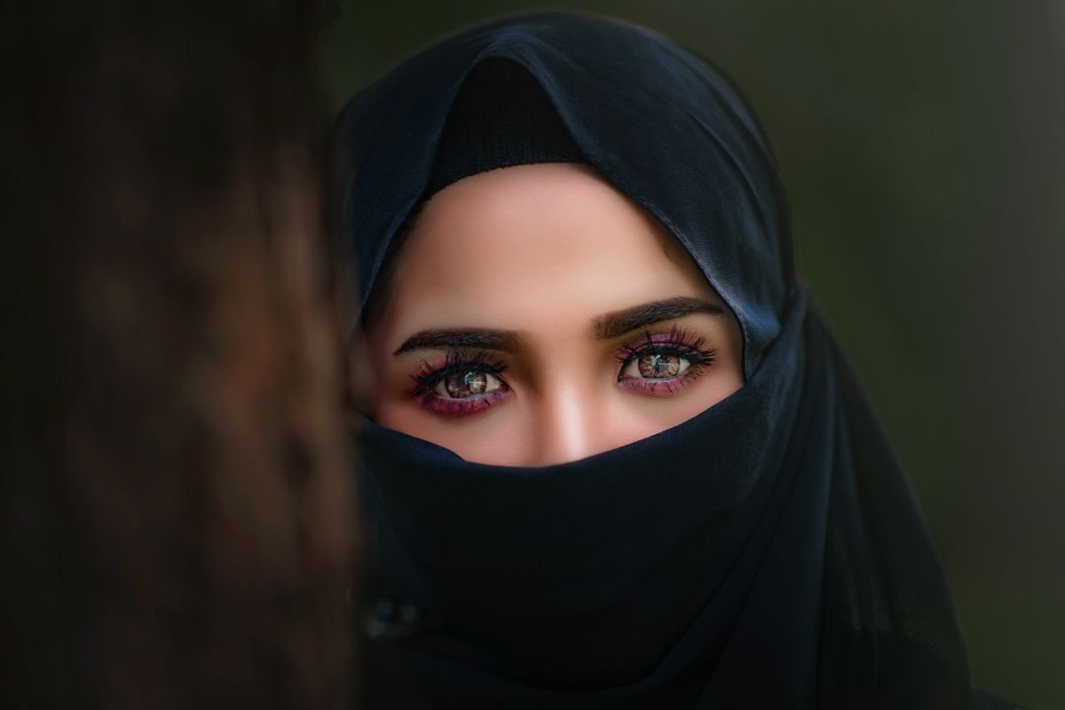 You are currently viewing Irã planeja usar reconhecimento facial para punir mulheres sem hijab