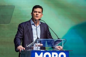 Read more about the article Fora o partido, só suplente doou para campanha de Moro