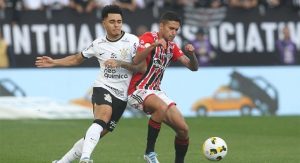 Read more about the article Corinthians enfrenta o São Paulo de coração, mas com a cabeça no Fluminense