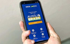 Read more about the article Auxílio Brasil: veja quando será liberado o pagamento