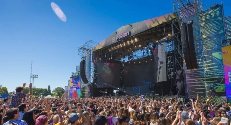 You are currently viewing Lollapalooza Brasil: Festival anuncia valores de ingressos da pré-venda exclusiva