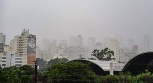 Read more about the article SP tem previsão de chuva forte e máxima de 26°C nesta terça