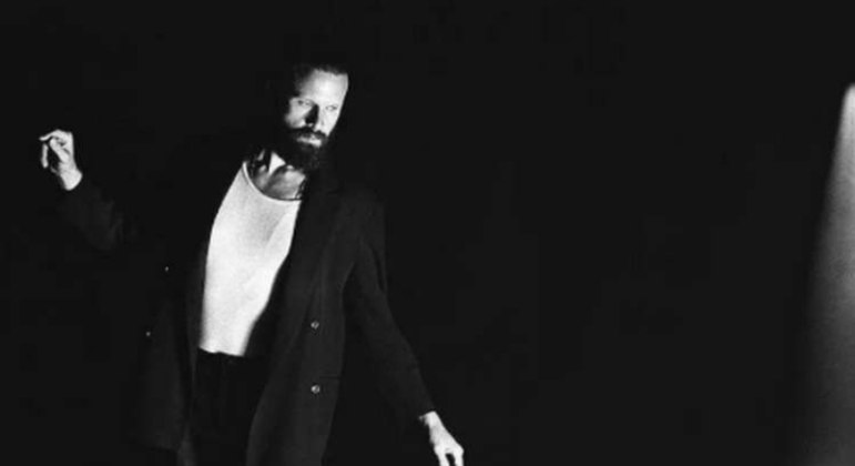 You are currently viewing Father John Misty anuncia show solo em São Paulo e também no Rio de Janeiro