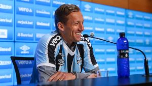 Read more about the article Últimas do Grêmio: declarações de Lucas Leiva, dois reforços contra o Sampaio Corrêa e mais