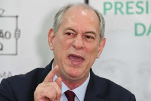 Read more about the article Alvo de campanha do voto útil, Ciro rechaça desistência