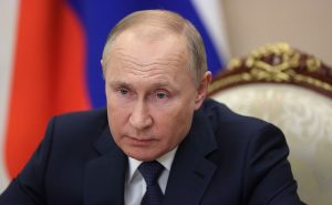 Read more about the article Putin manda reservistas russos para treinamentos em bases militares