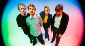 Read more about the article Pela terceira vez, 5 Seconds Of Summer coloca um álbum no topo da parada britânica