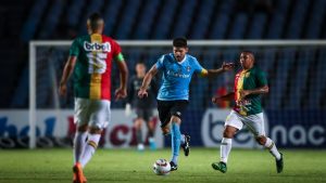 Read more about the article Grêmio vê planejamento ir ‘por água abaixo’ em momento crucial na Série B