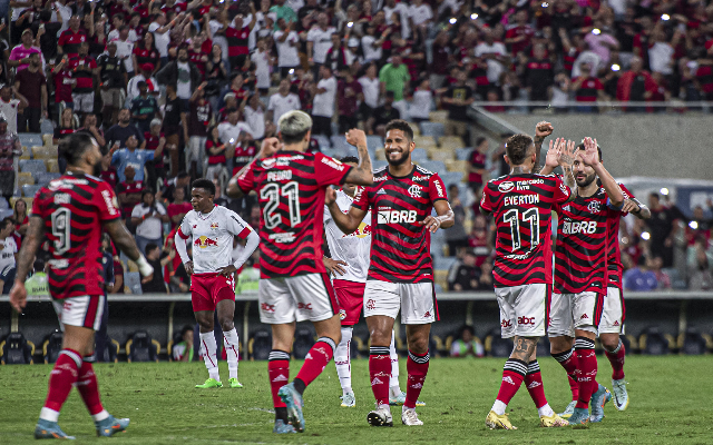 You are currently viewing Dia de descanso! Elenco do Flamengo recebe folga neste domingo após vitória contra o Bragantino