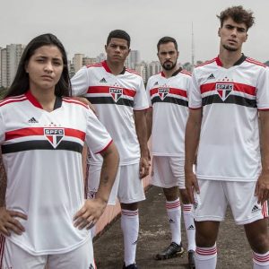 Read more about the article Meia do São Paulo surpreende e recebe oportunidade na seleção brasileira  