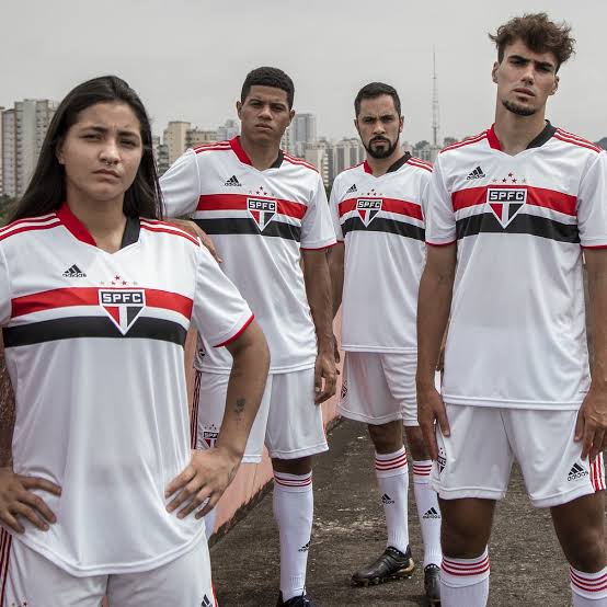 You are currently viewing Meia do São Paulo surpreende e recebe oportunidade na seleção brasileira  