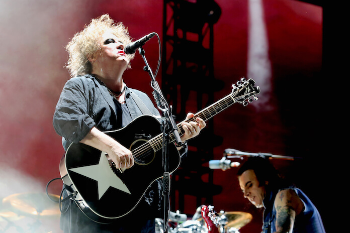 You are currently viewing The Cure volta aos palcos para aguardada turnê e estreia duas músicas novas; veja