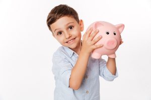 Read more about the article Como ensinar educação financeira para filhos de 2 a 15 anos