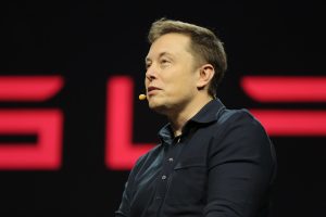 Read more about the article Musk diz que não poderá financiar internet na Ucrânia ‘indefinidamente’