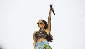 Read more about the article Grammy Awards: Anitta pode ser indicada em 13 categorias