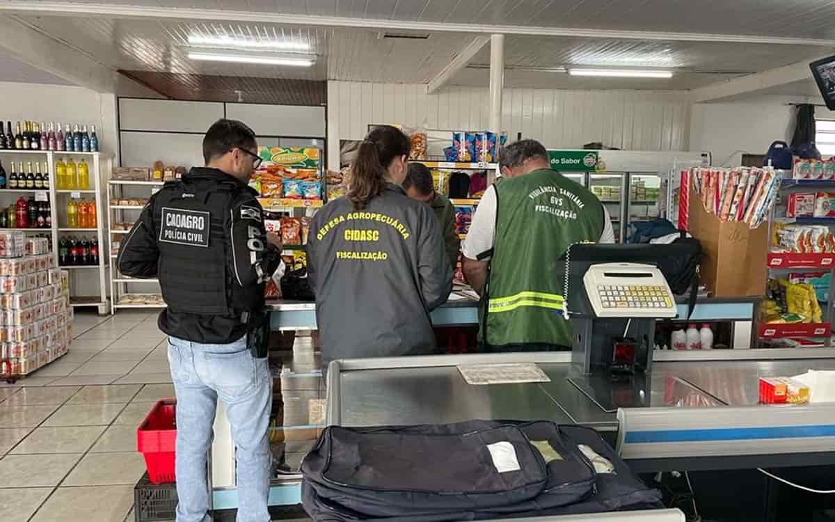 You are currently viewing Quase 1 tonelada de carne foi fiscalizada pela Caoagro da polícia civil durante força-tarefa