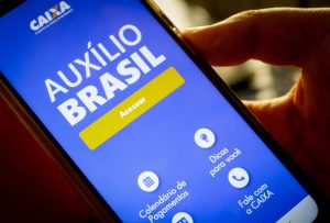 Read more about the article Crédito consignado do Auxílio Brasil pode ser suspenso