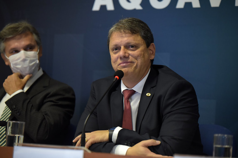 You are currently viewing TRE-SP concede direito de resposta a Tarcísio por propaganda de Haddad