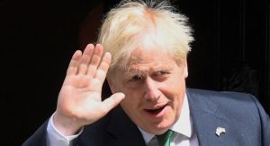 Read more about the article Boris Johnson retorna ao Reino Unido e reforça boatos de candidatura