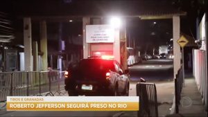 Read more about the article Roberto Jefferson é transferido para presídio de Gericinó, no Rio de Janeiro