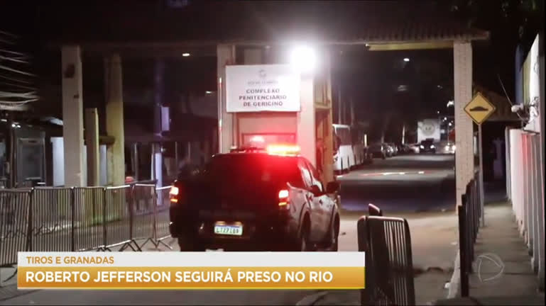 You are currently viewing Roberto Jefferson é transferido para presídio de Gericinó, no Rio de Janeiro