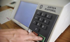 Read more about the article Depois de exoneração de servidor, grupo de advogados quer adiar eleições