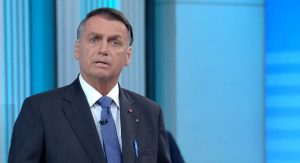 Read more about the article Salário mínimo em 2023 será de R$ 1.400, diz presidente Bolsonaro