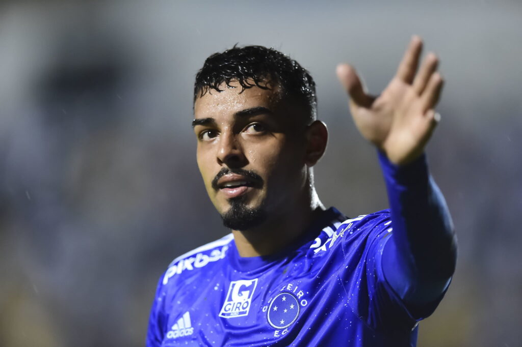 You are currently viewing Diretor do Cruzeiro abre o jogo e revela informações do elenco para 2023