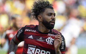 Read more about the article Gabigol se torna maior artilheiro brasileiro da história da Libertadores