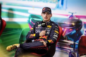 Read more about the article Verstappen detona repórter da Sky Sports