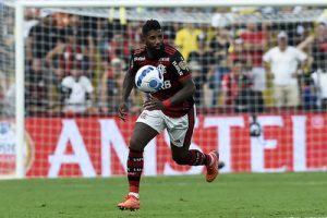 Read more about the article Imprensa argentina expõe negociações e craque do Flamengo pode fechar com o River Plate