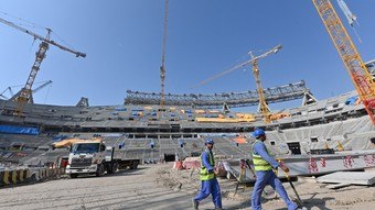 You are currently viewing Catar rejeita fundo indenizatório para trabalhadores mortos ou feridos em obras da Copa