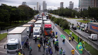 You are currently viewing Bloqueios nas estradas e transição do novo governo marcam a semana<br>