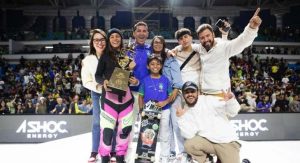 Read more about the article Rayssa Leal celebra conquista do mundial de skate: ‘Quero sempre o primeiro lugar’