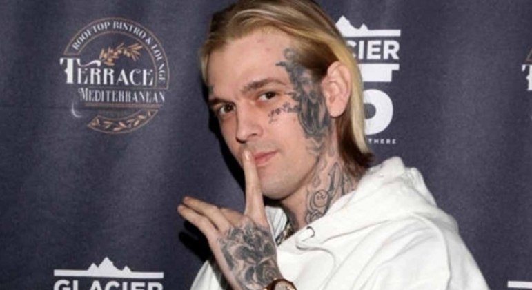 You are currently viewing Aaron Carter é encontrado morto, aos 34 anos