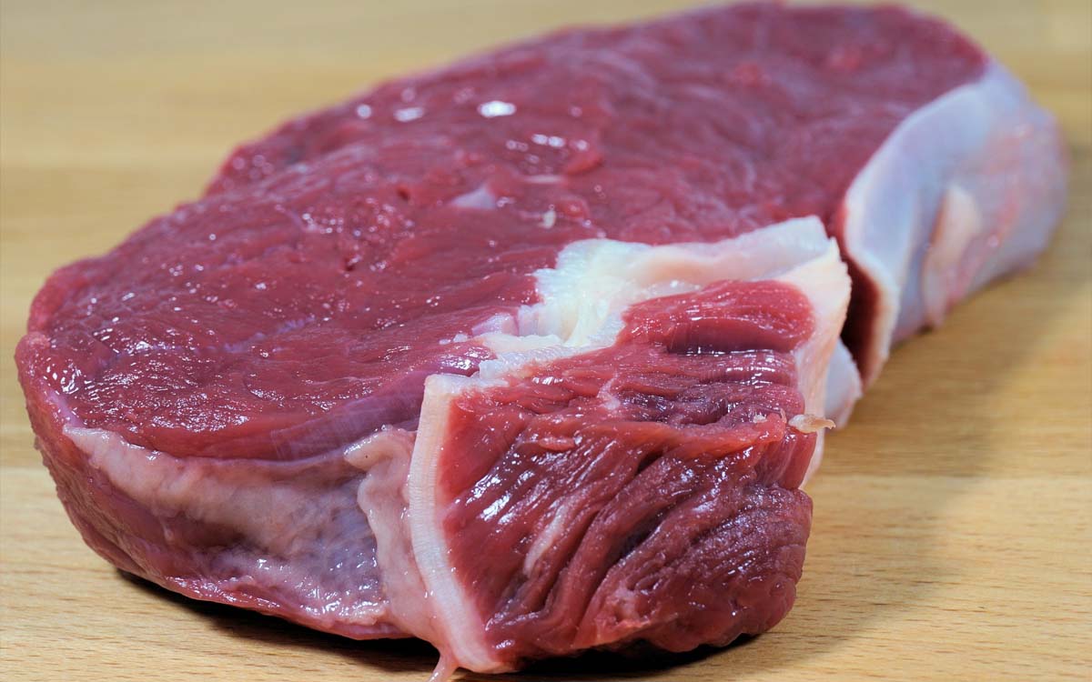 You are currently viewing Foram fiscalizados mais de 800 kgs de carne em operação sobre furto e venda de semoventes abatidos