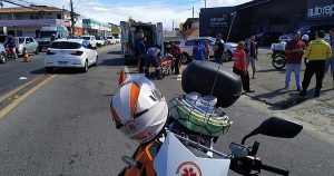 Read more about the article Acidente de trânsito deixa três pessoas feridas no Barro Duro, na parte alta de Maceió