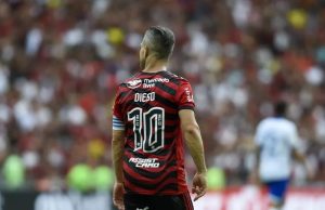 Read more about the article Diego garante que vai estar no Mundial de Clubes junto com o Flamengo