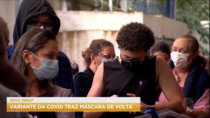 You are currently viewing Ministério da Saúde volta a recomendar uso de máscara após aumento de casos de covid-19