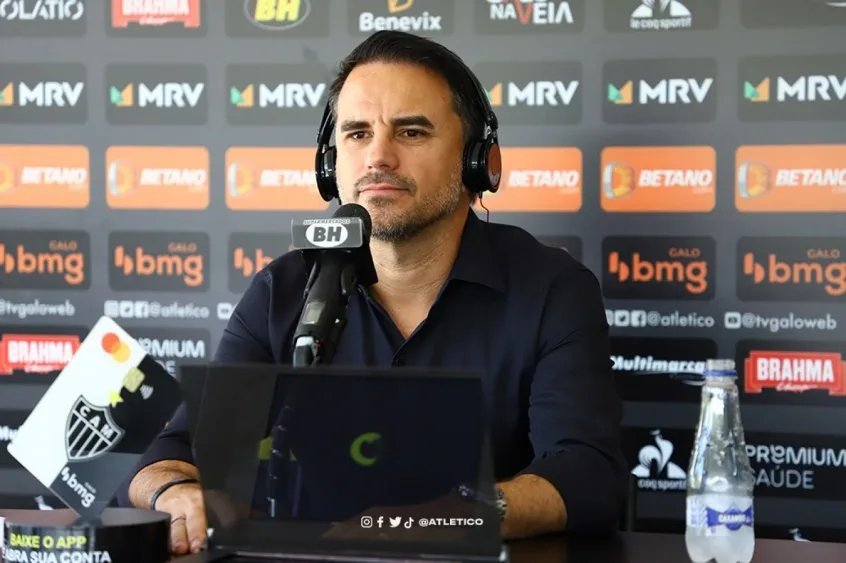 You are currently viewing Dirigente do Galo não se omite e dá detalhes sobre o novo técnico do clube