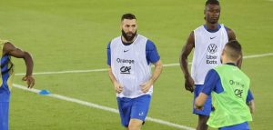 Read more about the article Benzema se lesiona em treino da França e corre risco de ficar fora da Copa