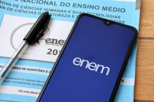 Read more about the article Será que é possível solicitar a revisão de nota do Enem 2022?