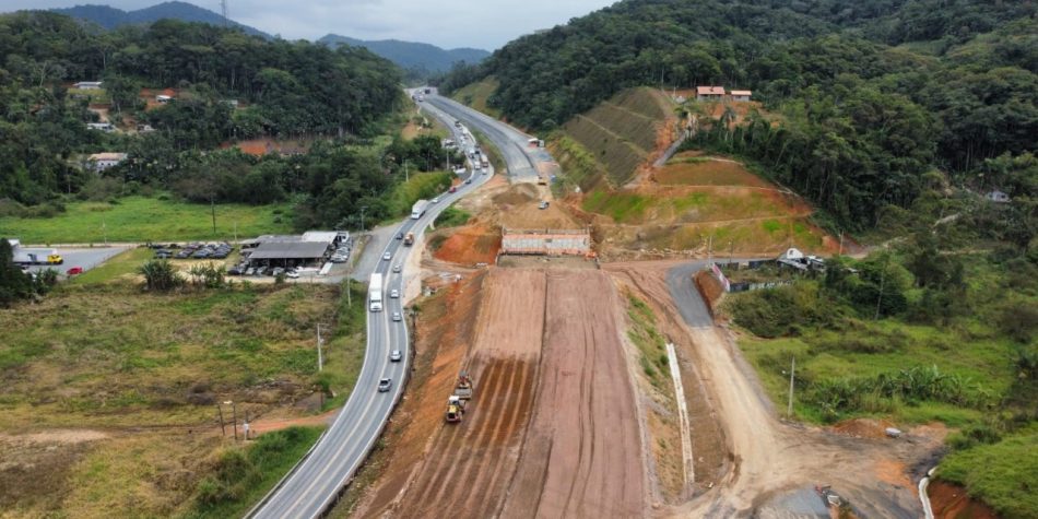 You are currently viewing Trecho da BR-470 em Gaspar será interditado para detonação de rochas; veja quando