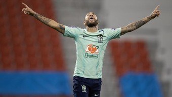 You are currently viewing O milagre Neymar. Recuperado da torção, está pronto para enfrentar a Coreia. E quer jogar a partida toda. Acabou o baixo astral 