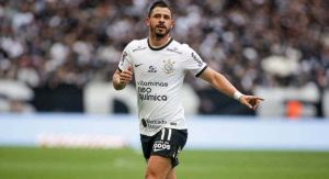 Read more about the article Importante na Copa do Brasil, Giuliano foi o jogador do Corinthians mais utilizado como reserva