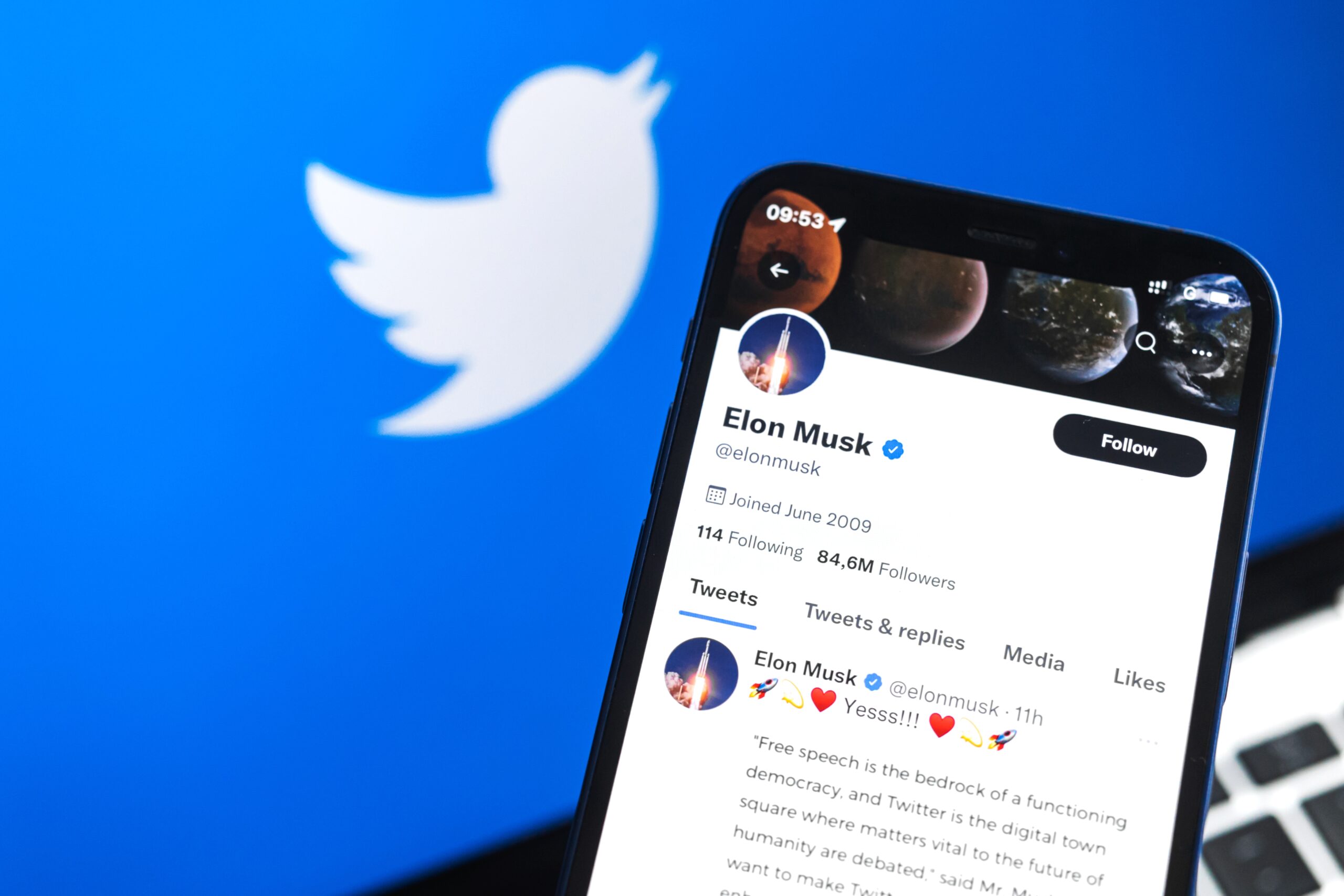 You are currently viewing Após ameaça ao Twitter, Apple eleva tensão e trava guerra contra Elon Musk