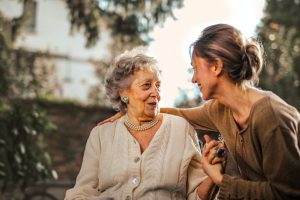 Read more about the article Ciência descobre medicamento para reduzir o declínio mental em casos de Alzheimer