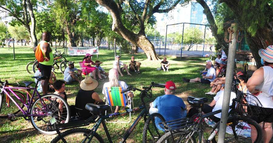 You are currently viewing “Pedalnic” no Parque da Redenção faz ato  contra a concessão do espaço em Porto Alegre