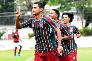 Read more about the article Depois de Evanílson, Porto vai atrás de nova promessa do Fluminense