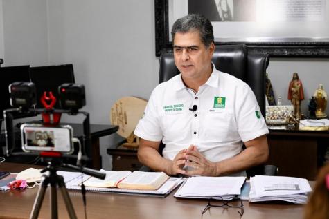 You are currently viewing Prefeito admite risco de voltar atrasar salários após 18 anos